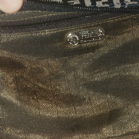 VINTAGE nylon FENDI CASE MAKEUP MAYBE VERY CUTE POUCHETTE STYLE - Picture 9 of 12